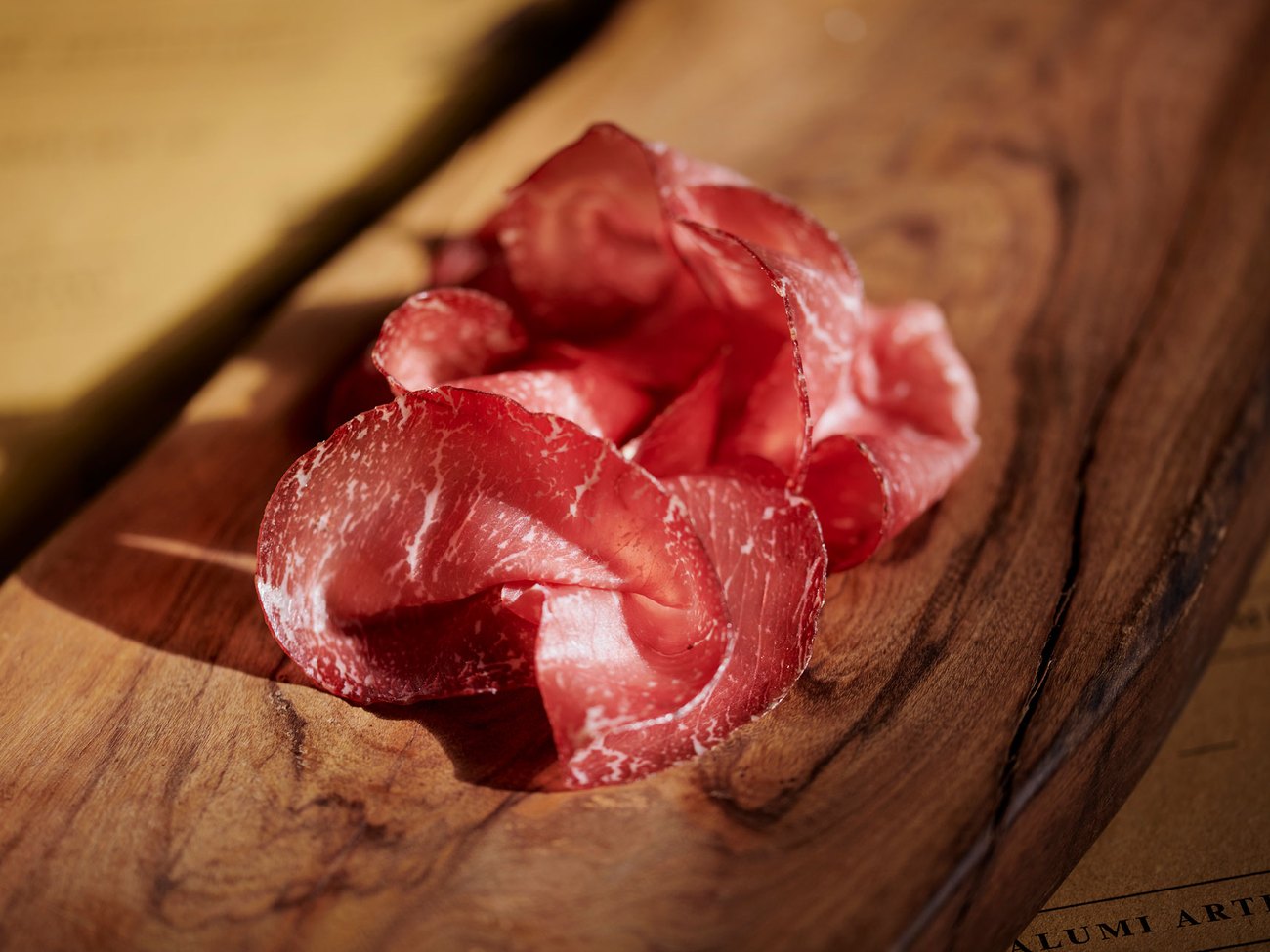 Bresaola di Bufala Fratelli Billo impiattata