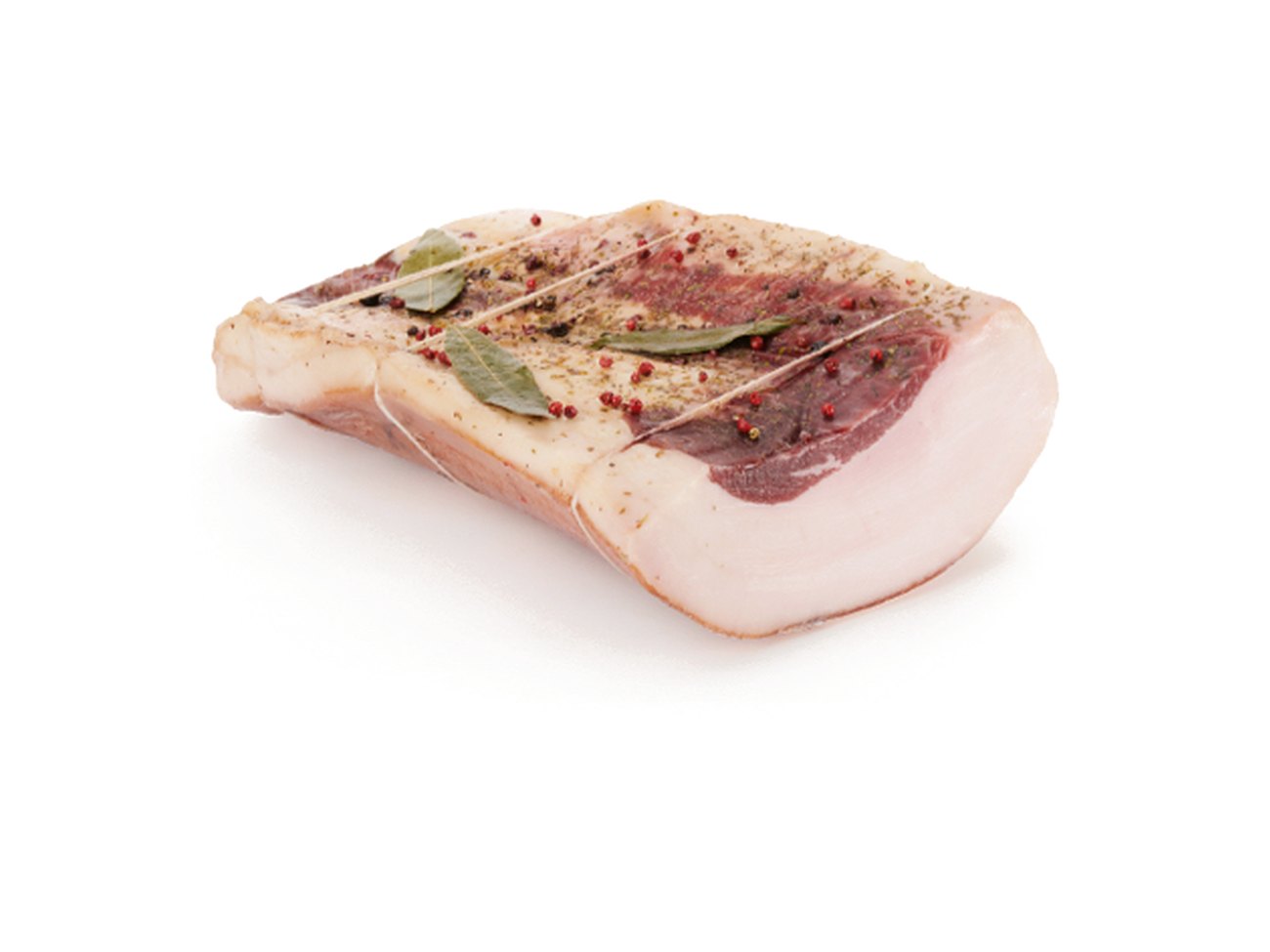 Lardo teso di montagna Fratelli Billo: tagli grossi venati di magro, salati a secco con spezie e aromi tipici delle Dolomiti, lenta salagione
